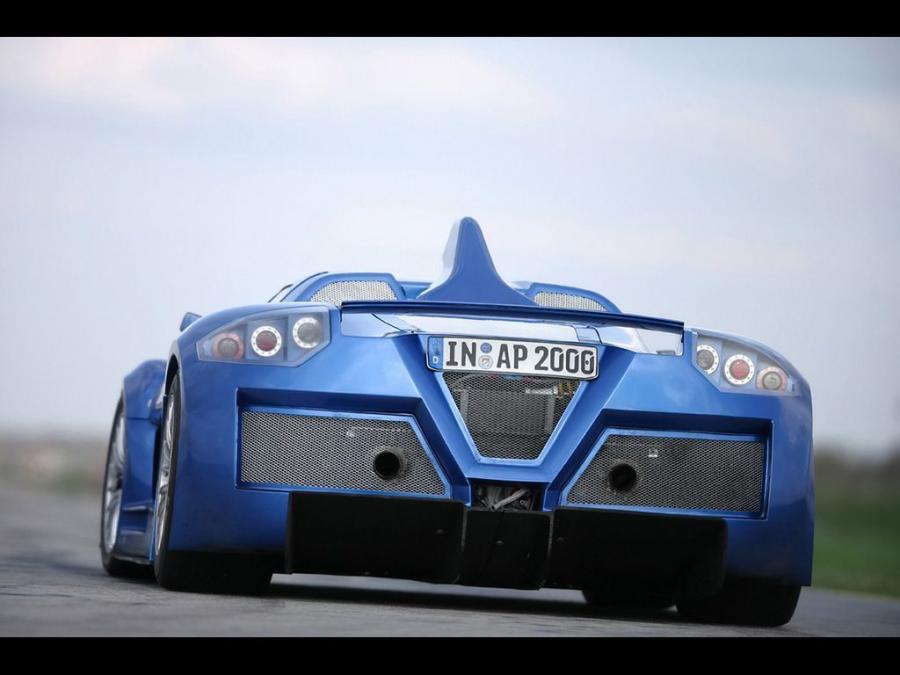  Gumpert Apollo 2006 года  (фото 15 из 23)